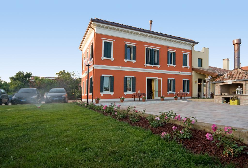 Locanda Al Ponte De Fero Jesolo Exterior photo